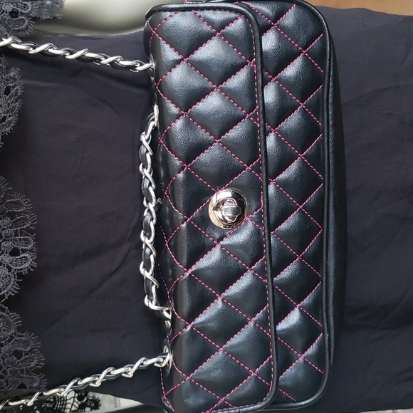 Chinese Laundry Handbags - Buy 2 get 1 free! Lowest priced item is free!Chinese laundry crossbody bag